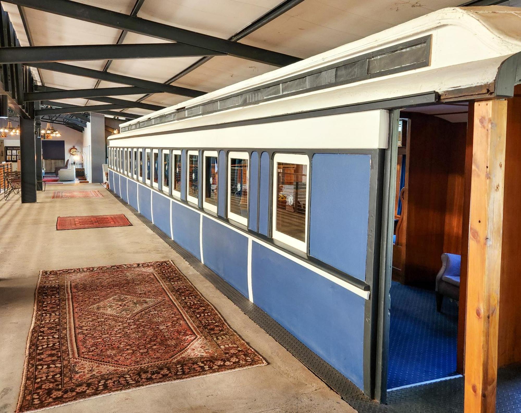 Safari Hotel & Convention Centre Rustenburg Extérieur photo